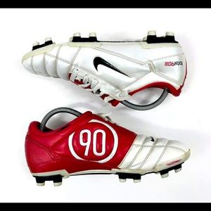 Nike Total 90 soccer cleats rare